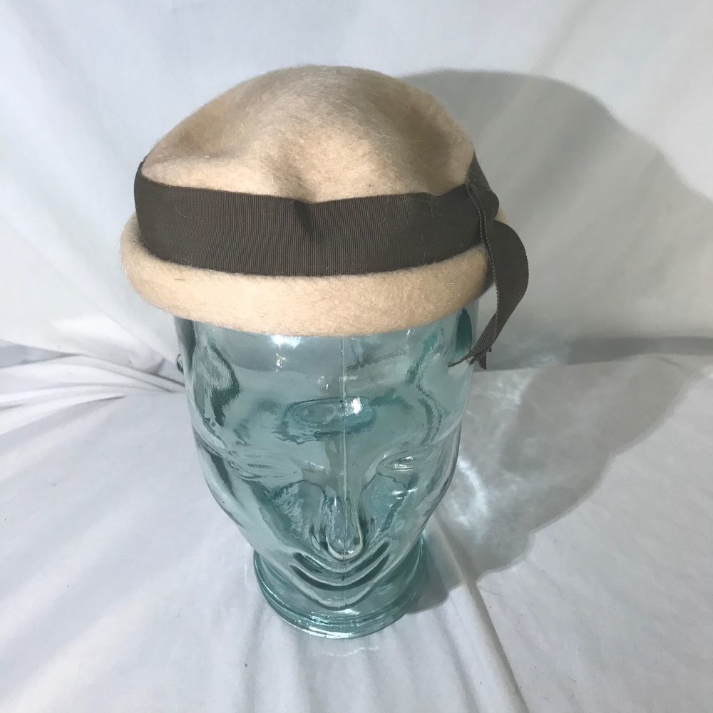 Vintage 1940s Melosoie Wool Womens Pillbox Hat